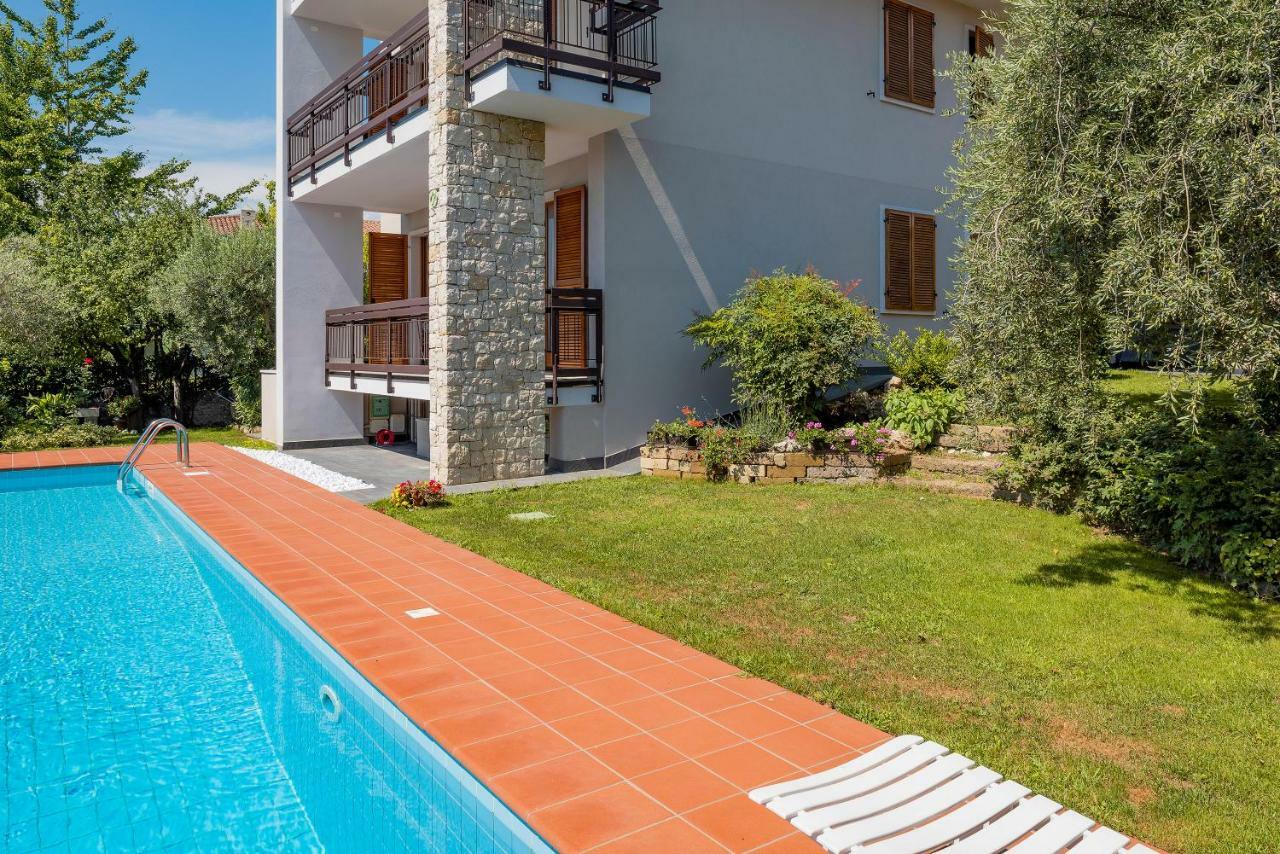 Casa Claire Lägenhet Bardolino Exteriör bild