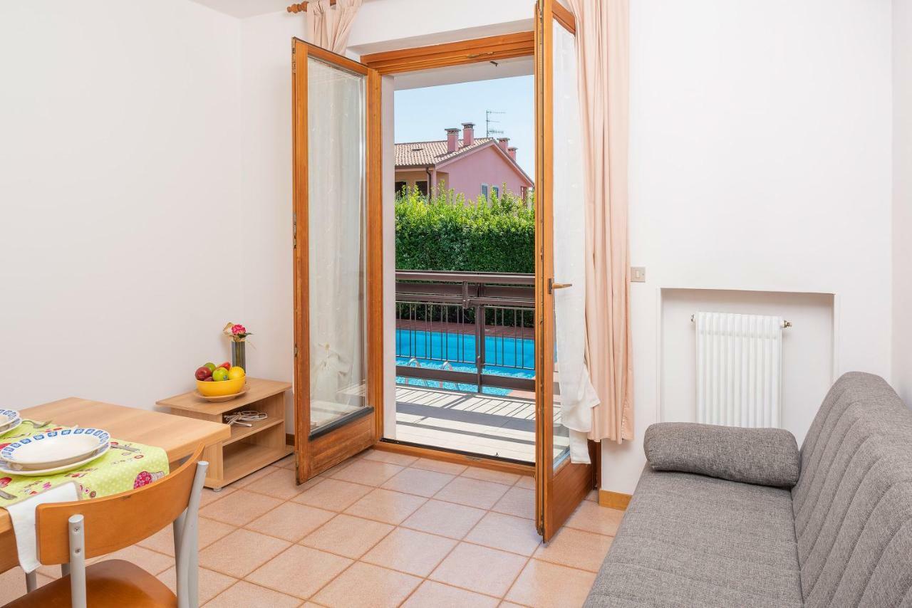 Casa Claire Lägenhet Bardolino Exteriör bild